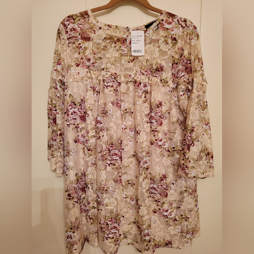 Susan Betro XL Floral Lace Blouse NWT